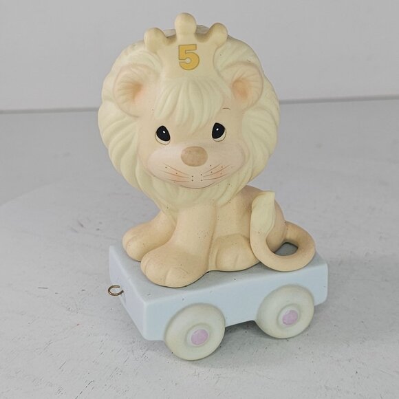 Precious Moments Birthday Train Age 5 This Day Is Something To Roar About 15989 - Picture 6 of 8
